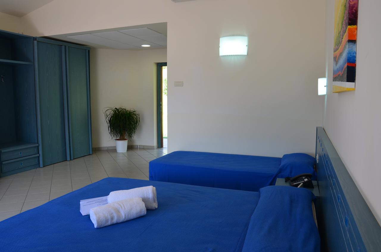 סן ניקולה ארצ'לה Nelema Village Resort חדר תמונה