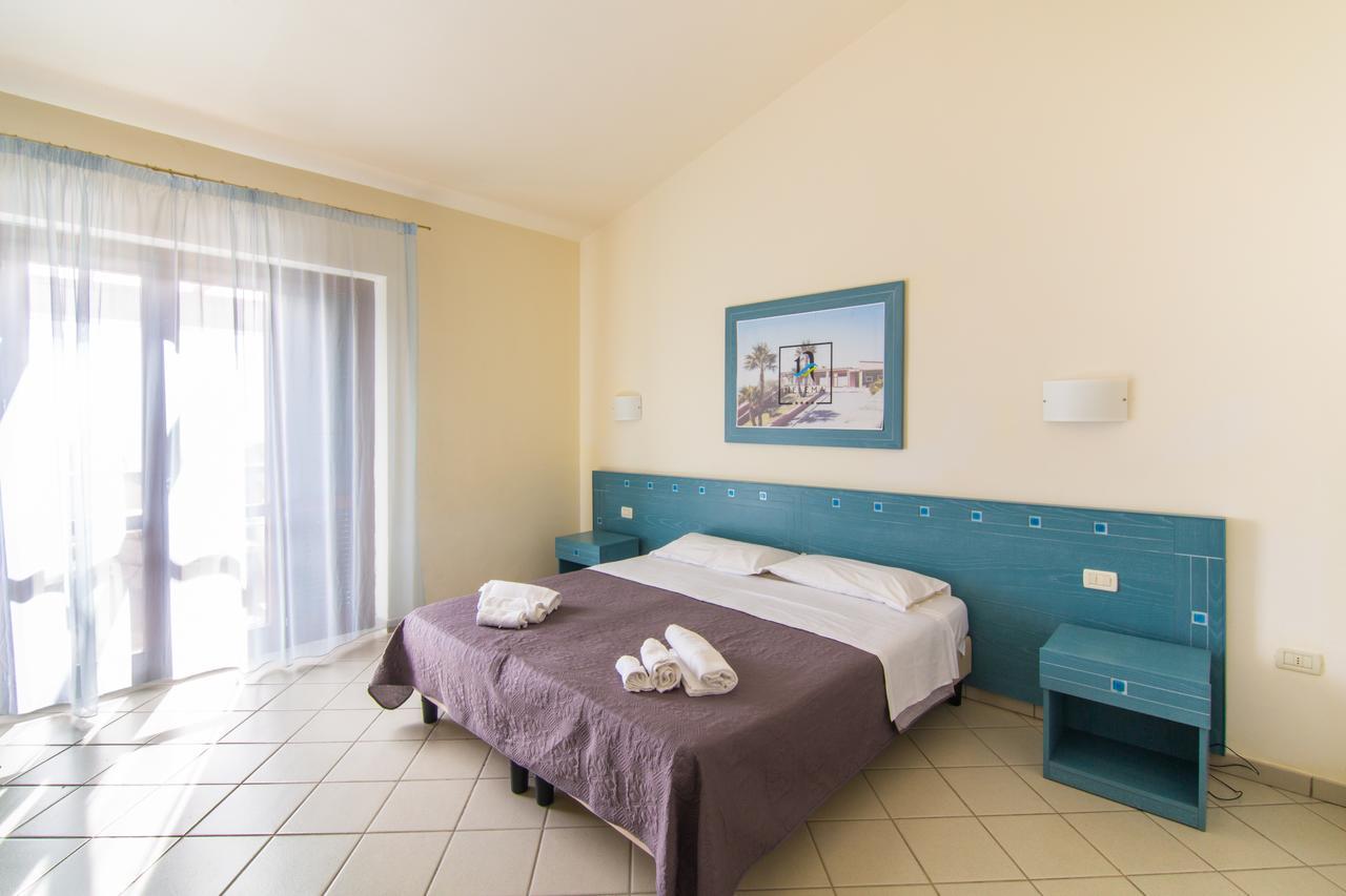 סן ניקולה ארצ'לה Nelema Village Resort חדר תמונה