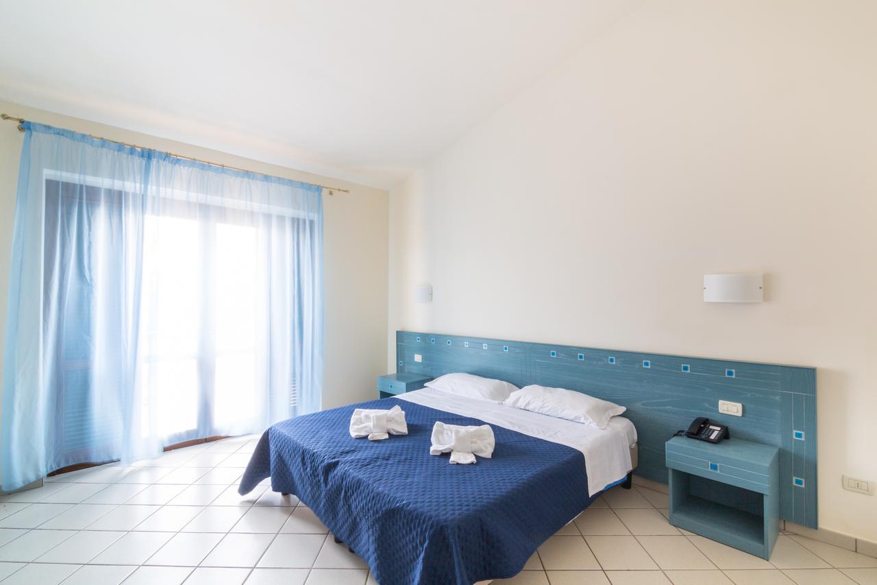 סן ניקולה ארצ'לה Nelema Village Resort חדר תמונה