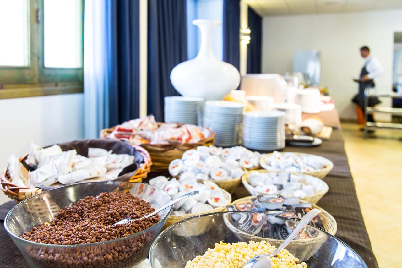 סן ניקולה ארצ'לה Nelema Village Resort מראה חיצוני תמונה